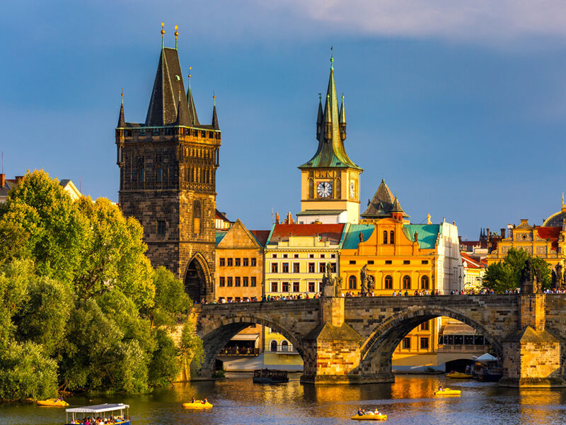 İmparatorlukların İzinde Orta Avrupa Turu Ajet Hy İle 7 Gece 8 Gün 2026 (BUD-PRG)