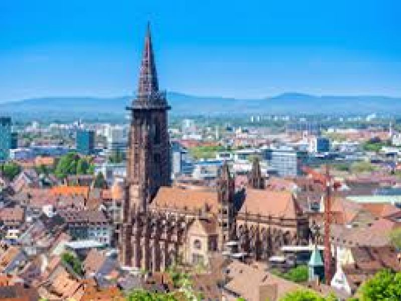 Görkemli Rüya Üçgeni Almanya - Fransa - İsviçre 4 Gece - THY ile Ramazan Bayramı Özel 