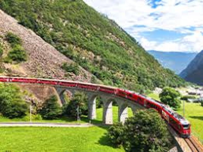 Ramazan Bayramı Özel Ankara Hareketli Görkemli Rüya Üçgeni Almanya & Fransa & İsviçre Turu SunExpress ile 4 Gece ATS001