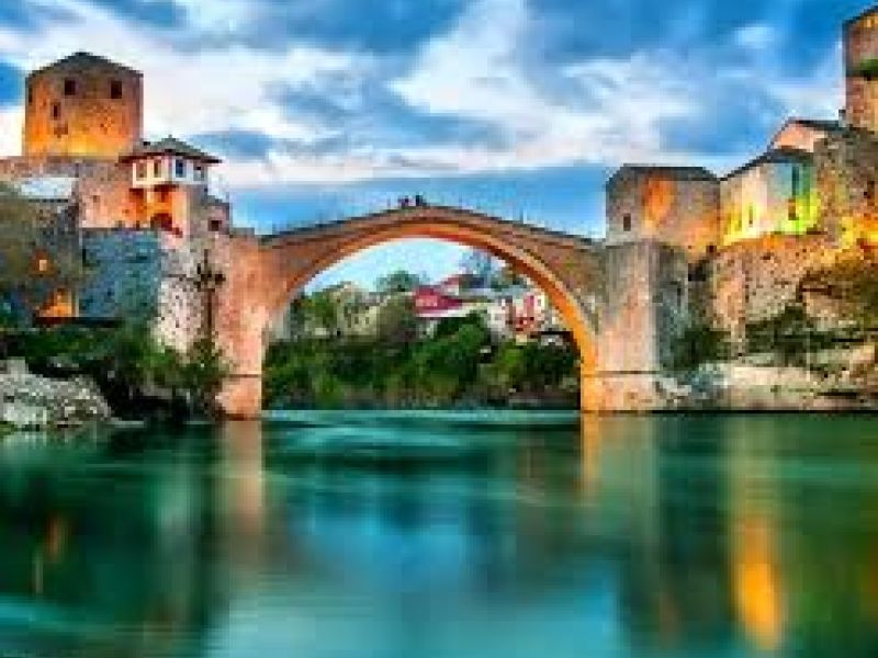 Ankara Çıkışlı Kosovalı Büyük Balkanlar Turu AJet ile Extra Turlar ve Akşam Yemekleri Dahil TIA-TIA