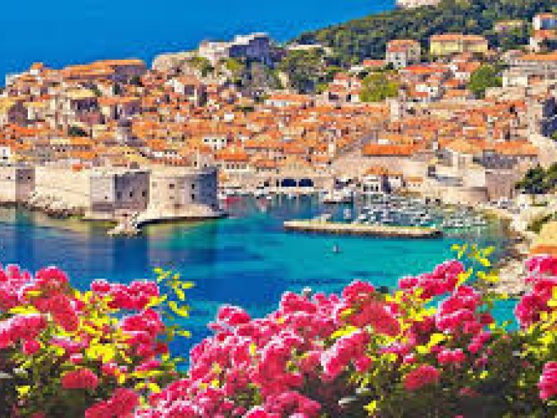 Kosovalı Büyük Balkanlar Turu AJet ile Extra Turlar ve Akşam Yemekleri Dahil SKP-SKP