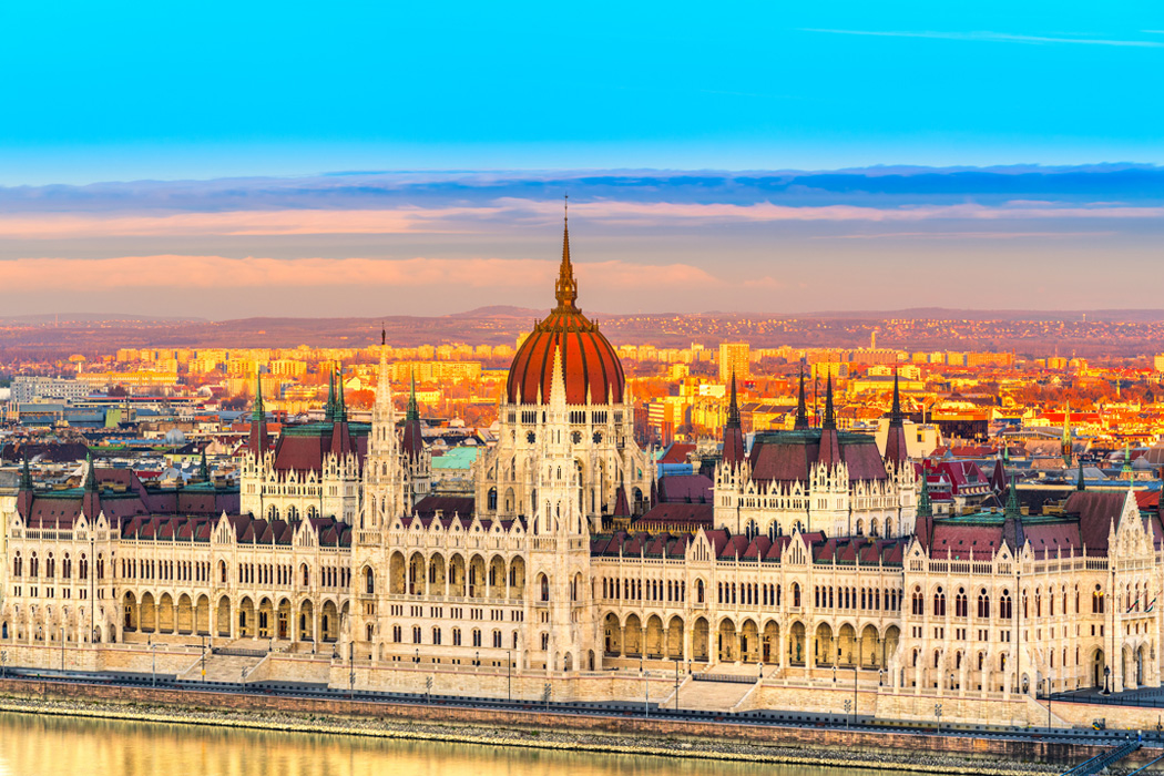 Otobüs ile Promosyon Baştanbaşa Orta Avrupa Turu 6 Gece 8 Gün ATL001