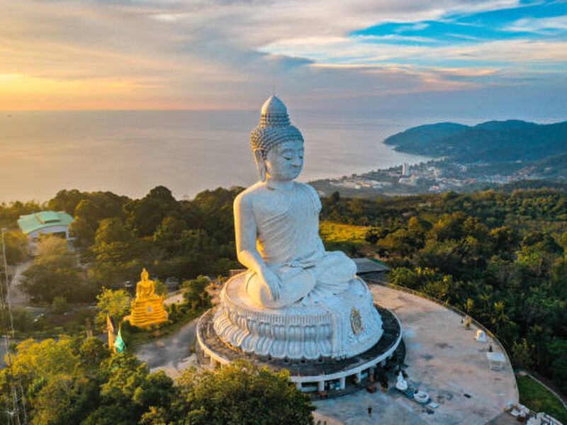 BANGKOK & PHUKET & PATTAYA TURU 