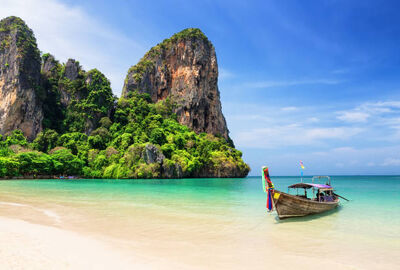 BANGKOK & PHUKET & PATTAYA TURU 