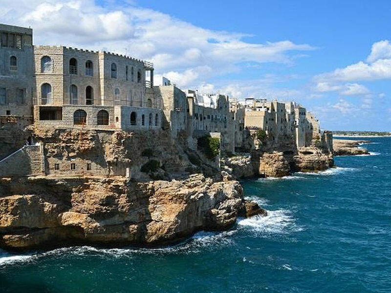 Güney İtalya Turu Türk Havayolları ile 5 Gece 5 Gün (BRI-NAP) RD001
